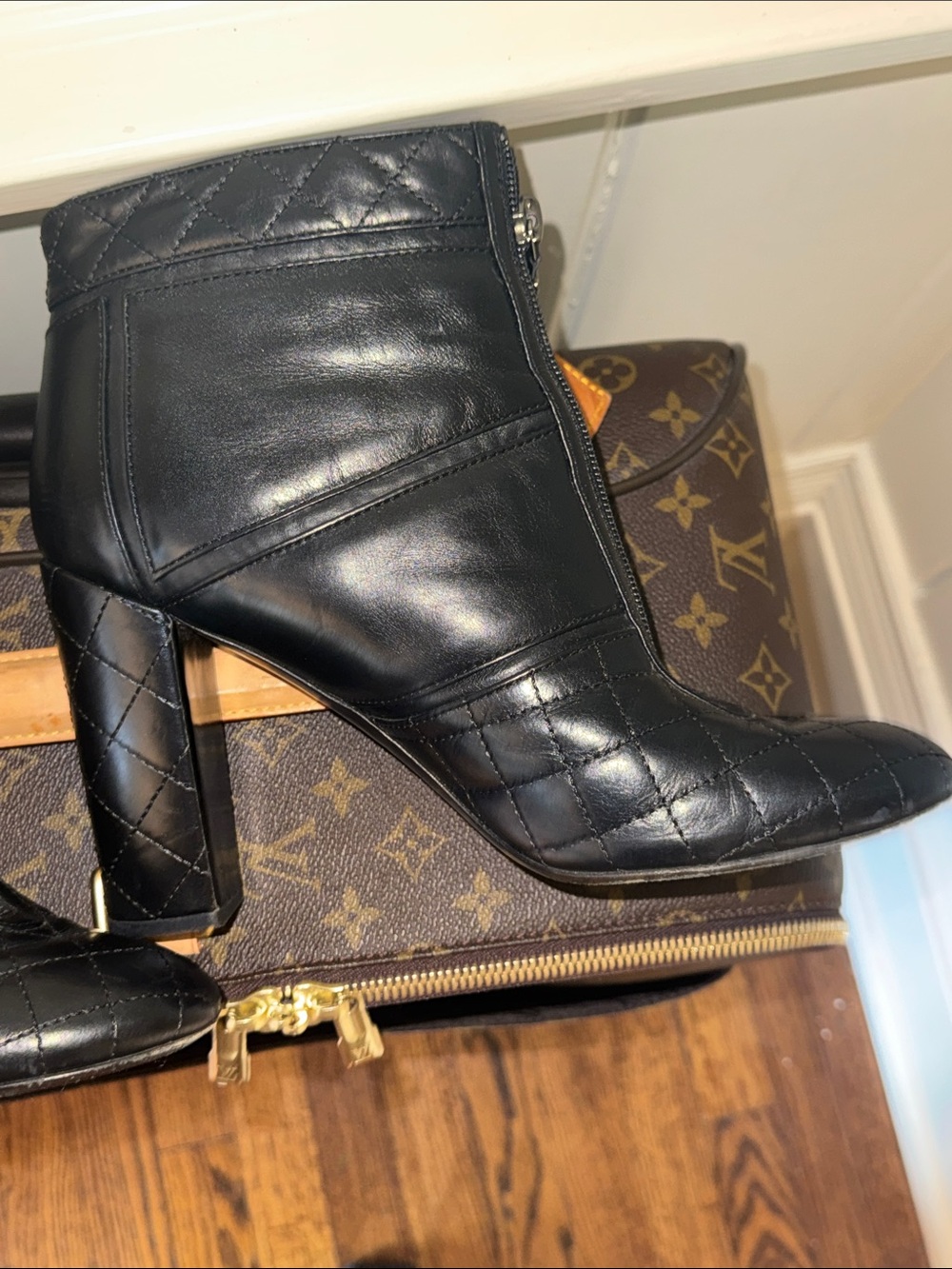 Chanel Black Quilted Matelasse Leather Ankle Boots Heels Shoes Women 41 10